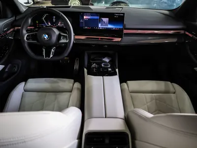 2026 BMW 5 Series 520i