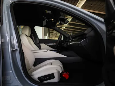 2026 BMW 5 Series 520i