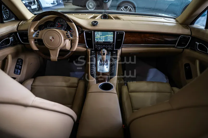 2013 Porsche Panamera 4S