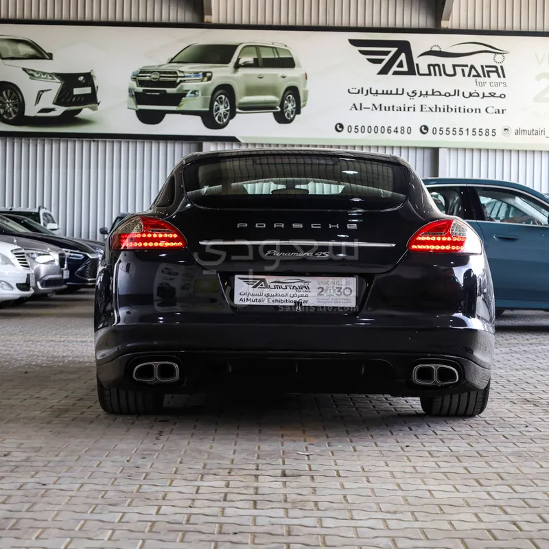 2013 Porsche Panamera 4S