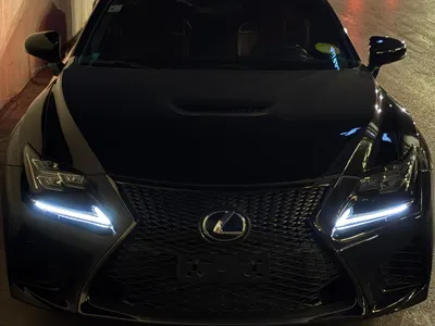 2016 لكزس أر سي اف