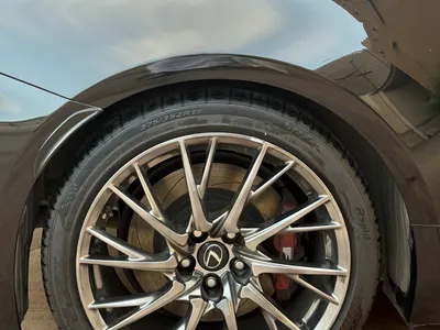 2016 لكزس أر سي اف