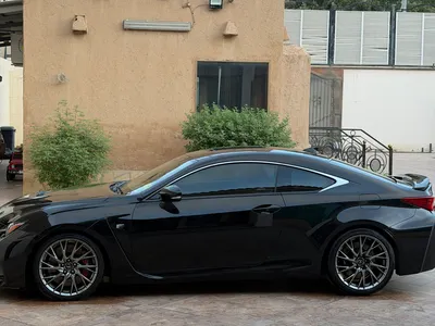 2016 لكزس أر سي اف