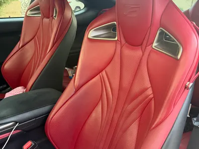 2016 لكزس أر سي اف