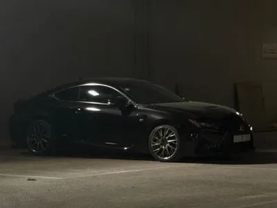 2016 لكزس أر سي اف