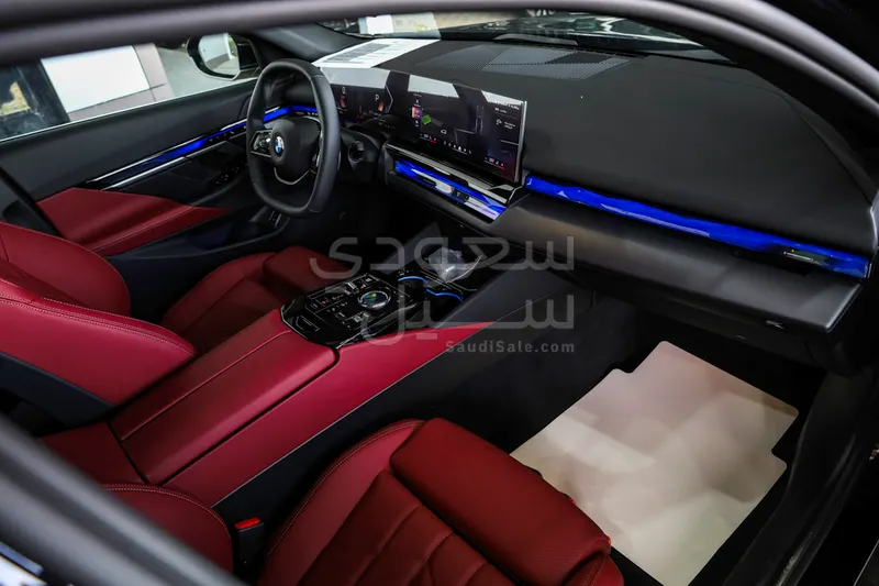 2026 BMW 5 Series 520i