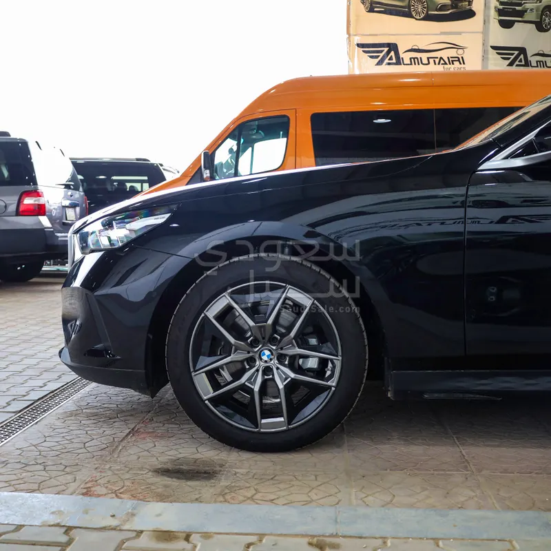 2026 BMW 5 Series 520i