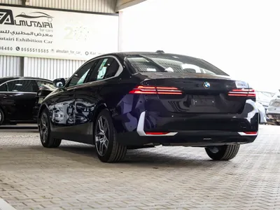 2026 BMW 5 Series 520i