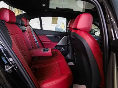 2026 BMW 5 Series 520i