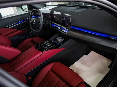 2026 BMW 5 Series 520i