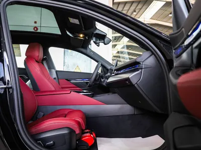 2026 BMW 5 Series 520i