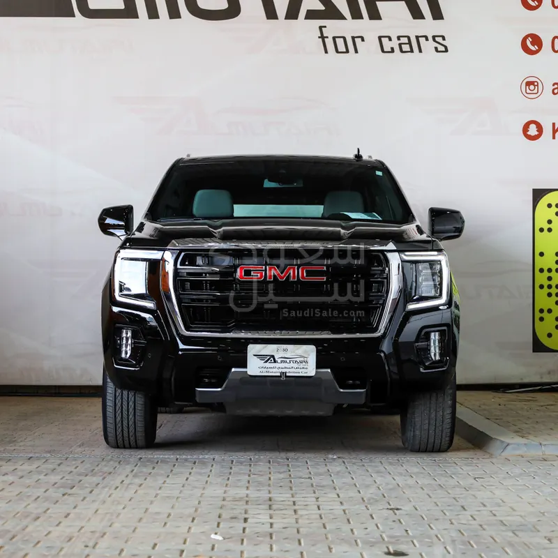 2023 GMC Yukon SLE