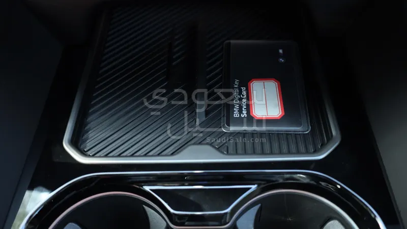 2026 بي ام دبليو الفئة الخامسة 530 إم كت