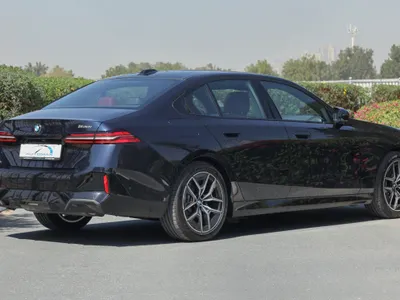 2026 بي ام دبليو الفئة الخامسة 530 إم كت