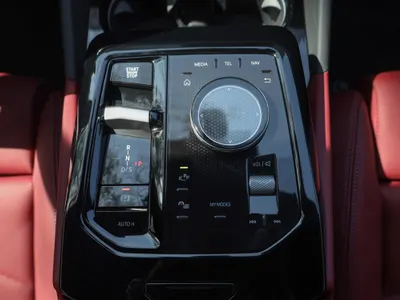 2026 بي ام دبليو الفئة الخامسة 530 إم كت