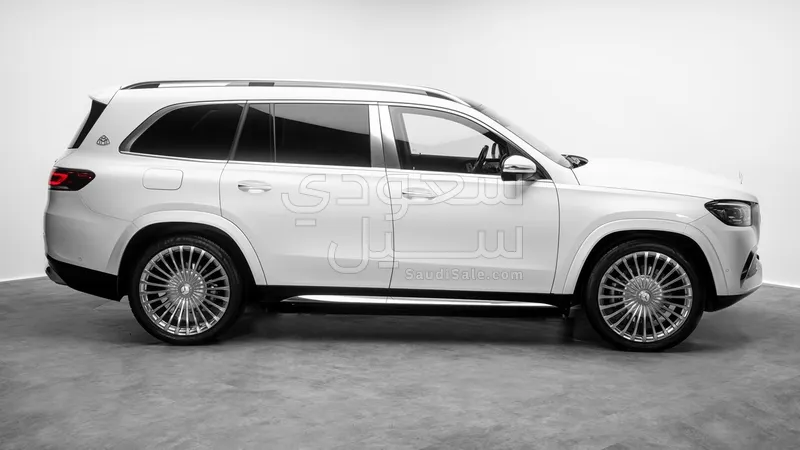 2023 مرسيدس - بنز جي إل إس 600 مايباخ