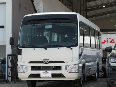 2025 تويوتا كوستر