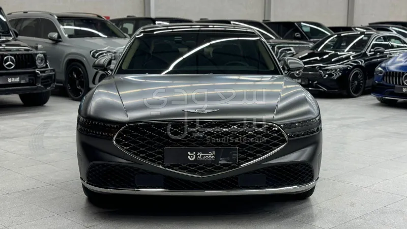 2023 جينيسيس جي 90