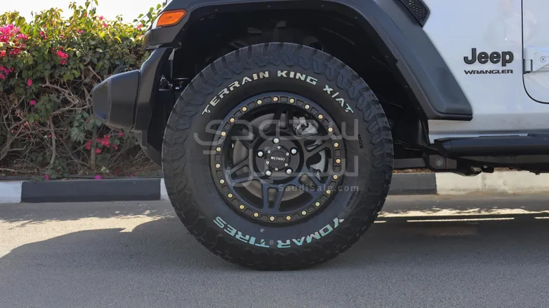 2025 جييب رانجلر سبورت بلس