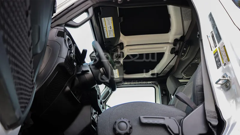 2025 جييب رانجلر سبورت بلس