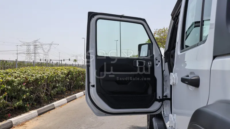 2025 جييب رانجلر سبورت بلس