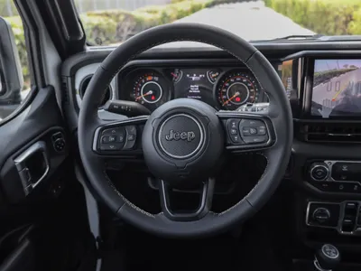 2025 جييب رانجلر سبورت بلس