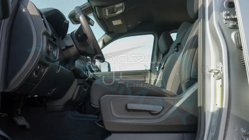 2025 دودج رام