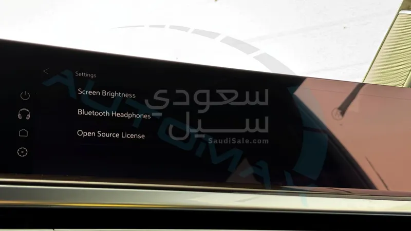 2025 كاديلاك اسكاليد بلاتينيوم