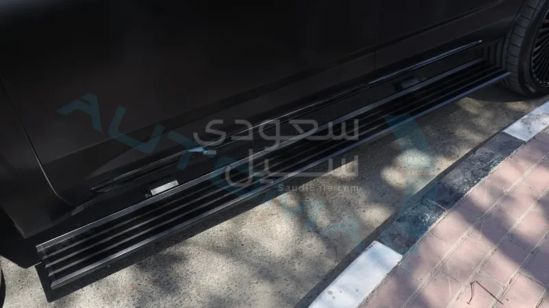 2025 كاديلاك اسكاليد بلاتينيوم