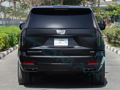 2025 كاديلاك اسكاليد بلاتينيوم