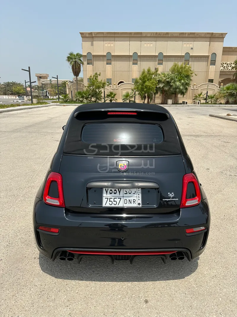 2020 فيات ابارث 595 كومبيتزيون