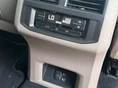 2023 فولكس واجن تيرامونت ترند لاين