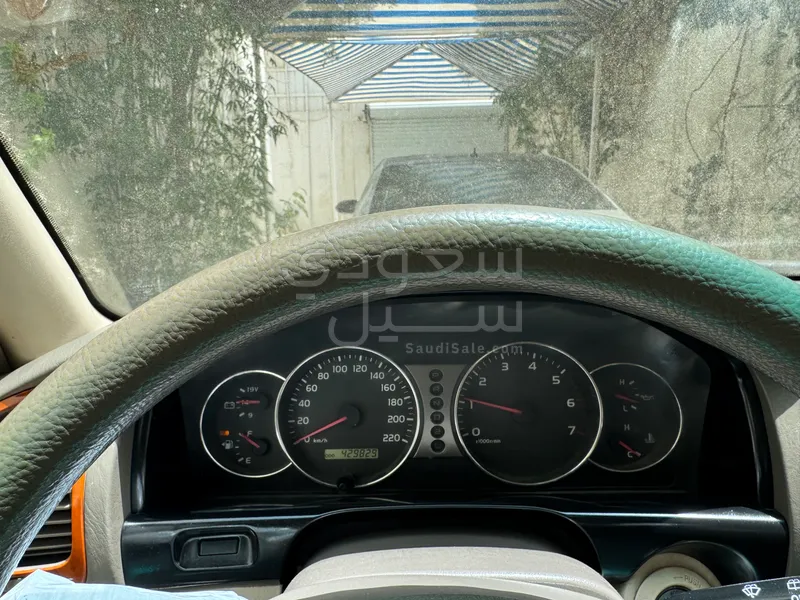 2003 تويوتا لاند كروزر جي اكس ار