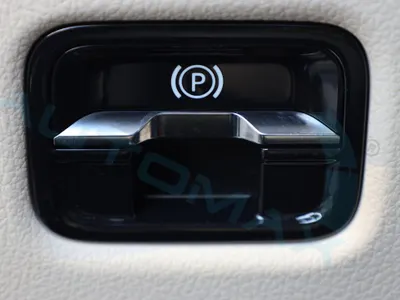 2026 مرسيدس - بنز سي إل إي 200