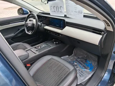 2023 Ford Taurus Trend