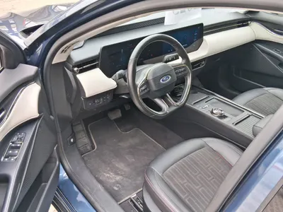 2023 Ford Taurus Trend