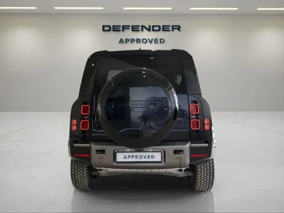 2025 لاند روفر ديفيندر 90