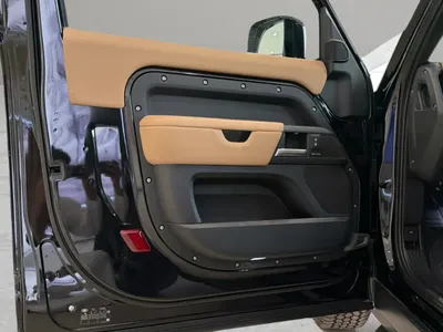 2025 لاند روفر ديفيندر 90