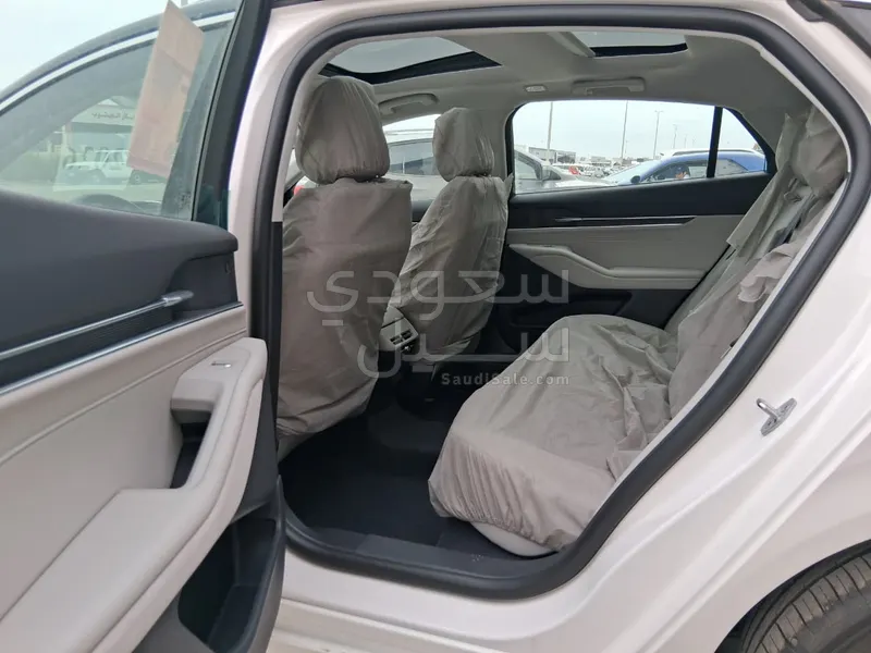 2026 فورد توروس تايتينيوم