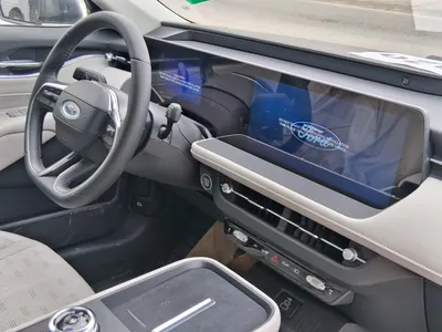 2026 فورد توروس تايتينيوم