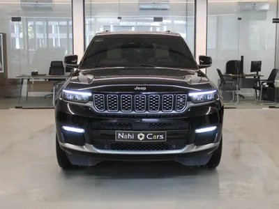 2021 جييب جراند شيروكي ساميت