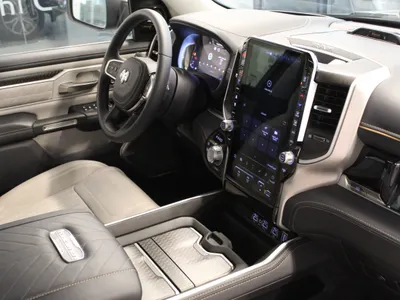 2025 دودج رام 1500 ليمتد