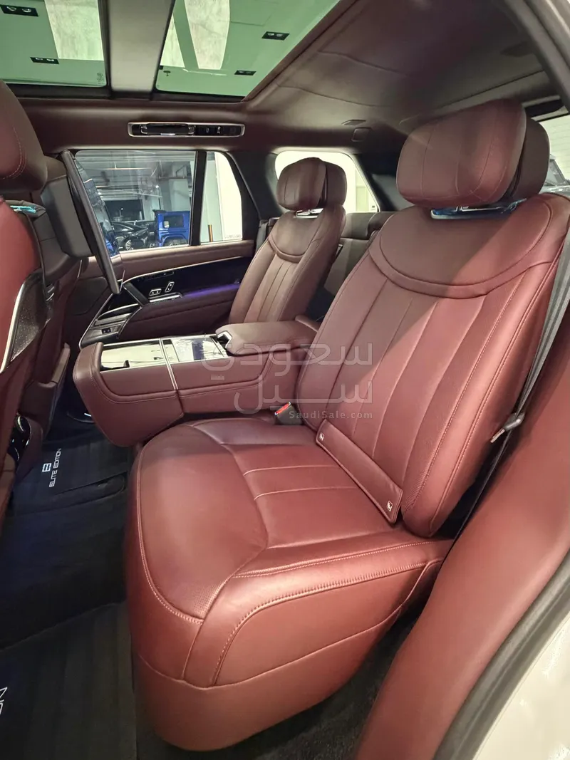 2023 لاند روفر رينج روفر اوتوبيوغرافي