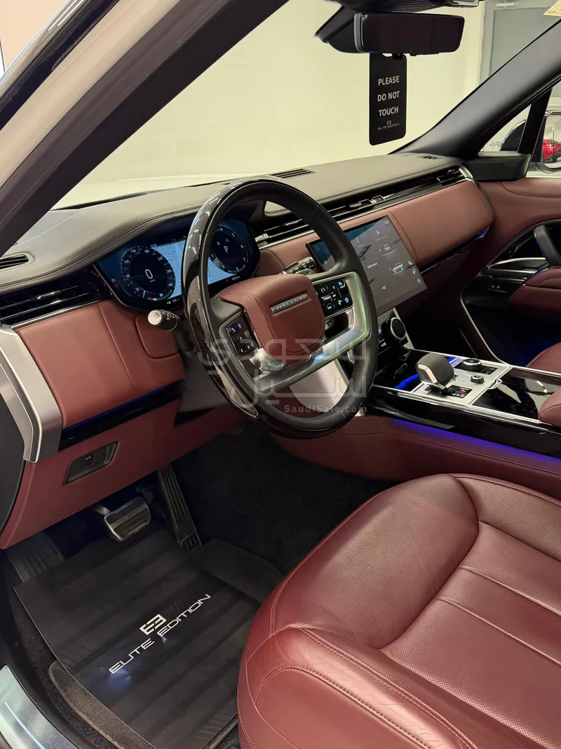 2023 لاند روفر رينج روفر اوتوبيوغرافي