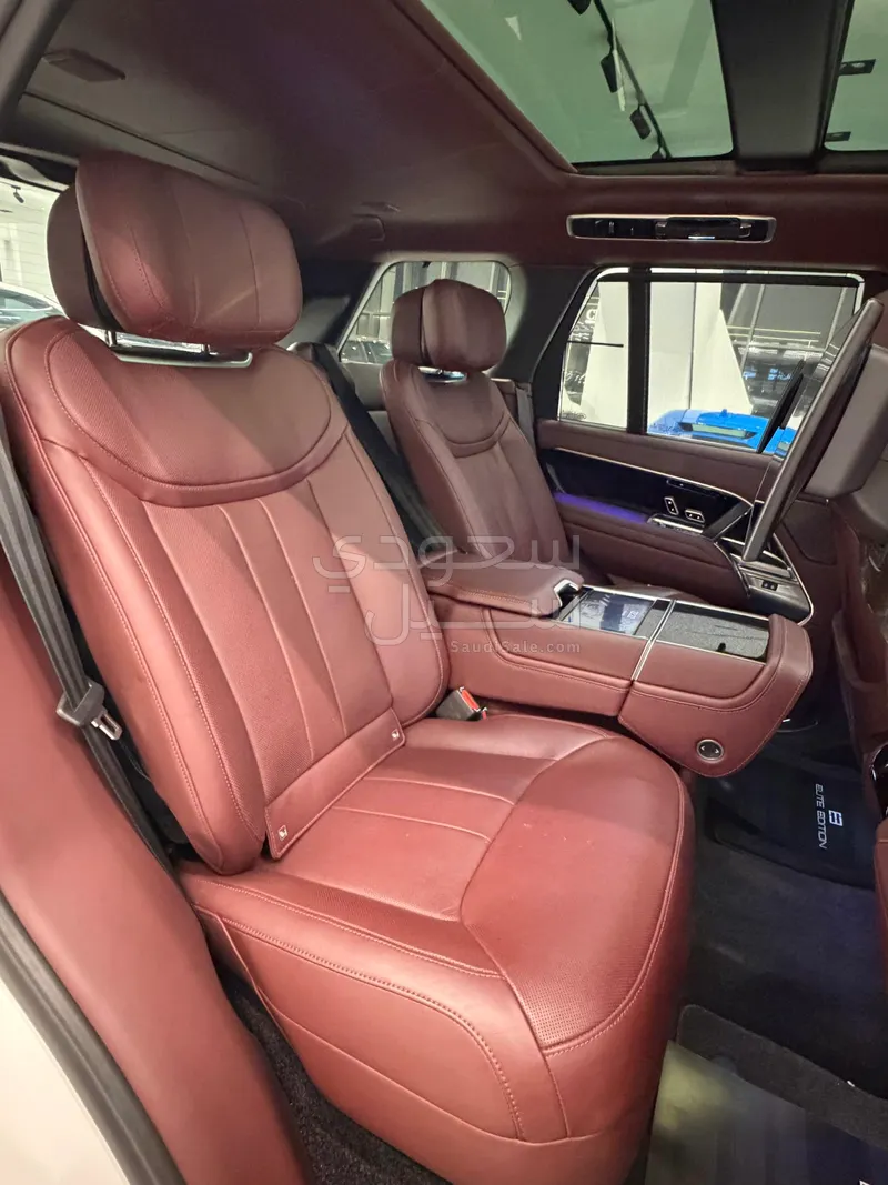 2023 لاند روفر رينج روفر اوتوبيوغرافي