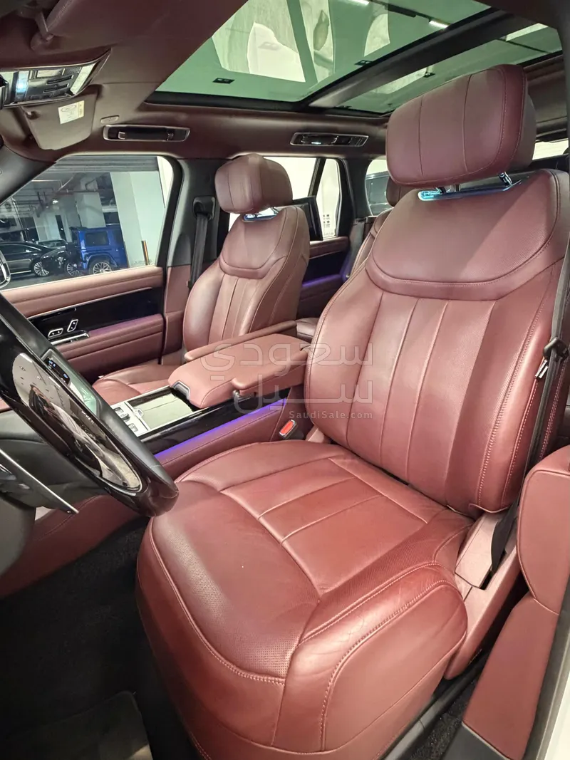 2023 لاند روفر رينج روفر اوتوبيوغرافي