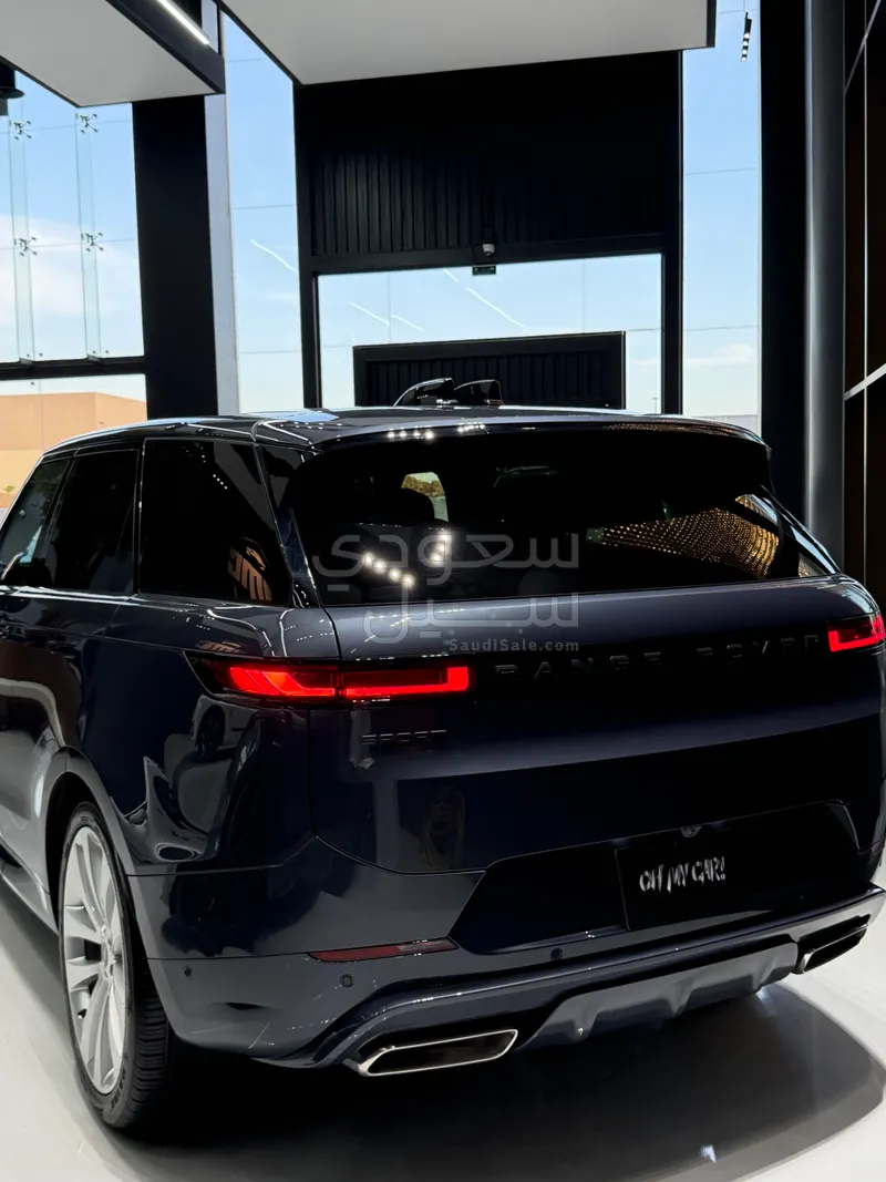 2025 لاند روفر رينج روفر سبورت اتش اس اي