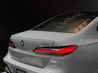 2025 بي ام دبليو الفئة السابعة 740أي