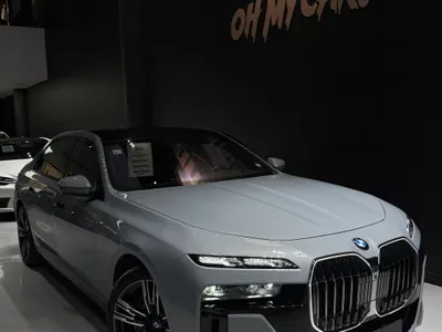 2025 بي ام دبليو الفئة السابعة 740أي