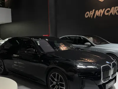 2025 بي ام دبليو الفئة السابعة 735أي